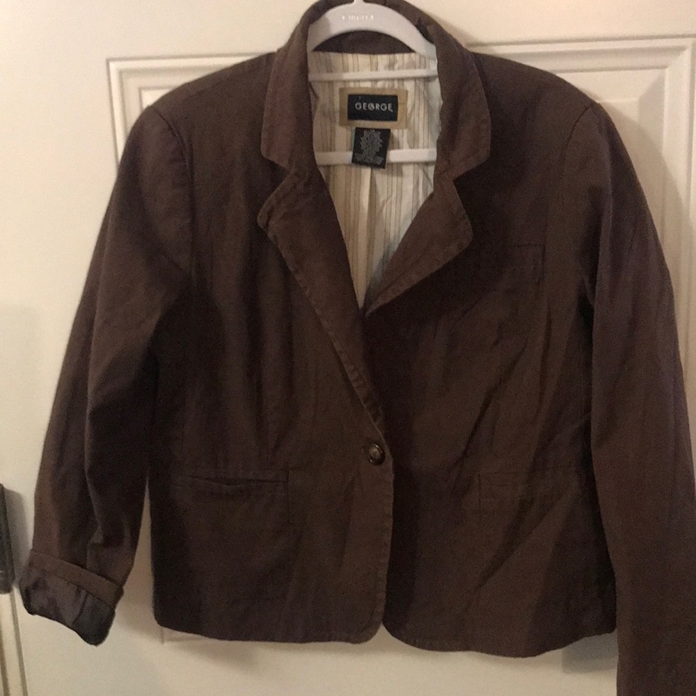 Year round jacket. Sexy fit